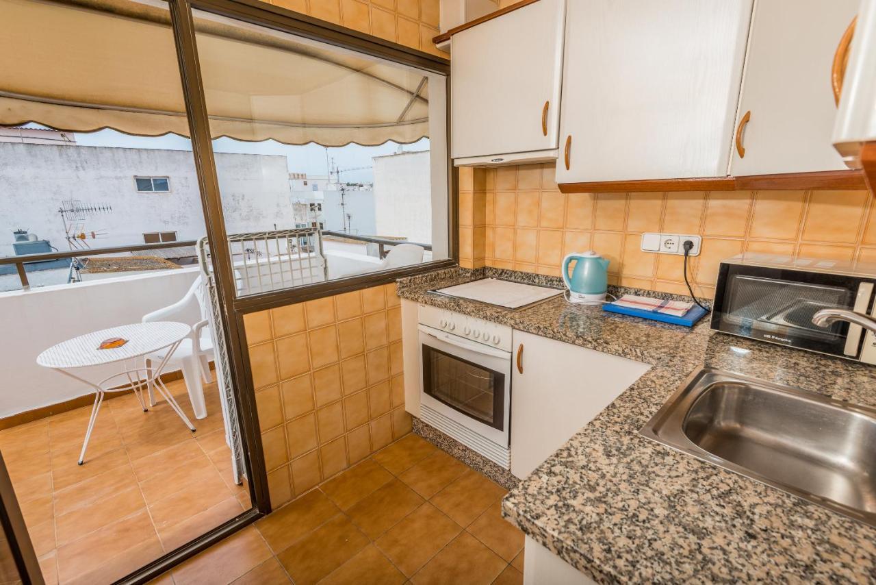 Apartments Niko Santa Eularia des Riu Bagian luar foto